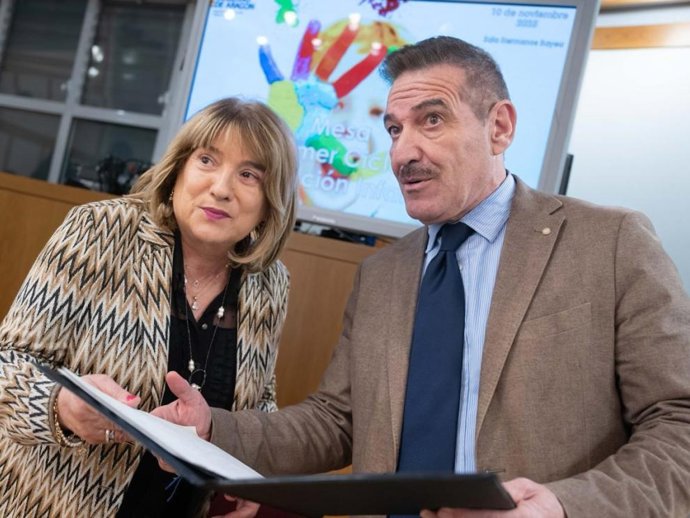 La consejera y el director general han detallado el modelo para la gratuidad 2-3 años.