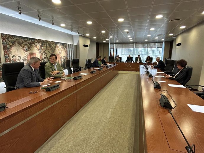 Constitución de la Comisión Especial de Investigación sobre posibles perjuicios causados a la Región de Murcia derivados de las irregularidades en adjudicaciones de las obras de construcción de infraestructuras de Alta Velocidad