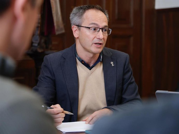 El concejal de Comercio, Mercados y Consumo, Víctor Martín.