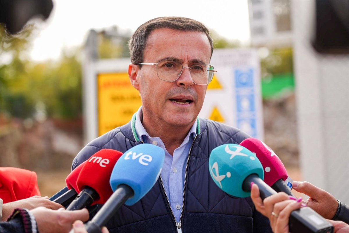 Gallardo se muestra seguro de habrá prórroga para Almaraz y critica el ambiente tóxico de Guardiola en este tema