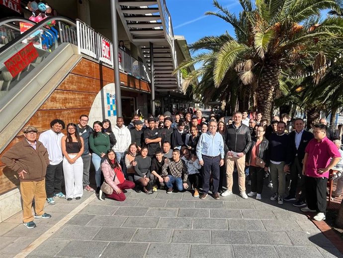 Los restauradores del centro comercial Moda Shopping