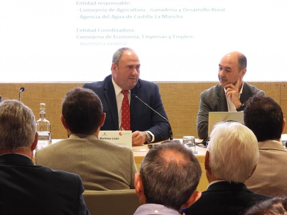 El 'Pacto Horizonte 20-30' contempla casi 4.000 millones para seguir impulsando la agricultura y la ganadería de C-LM