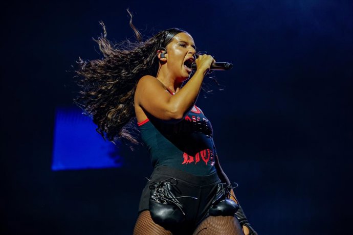 Archivo - La cantante Nathy Peluso durante un concierto