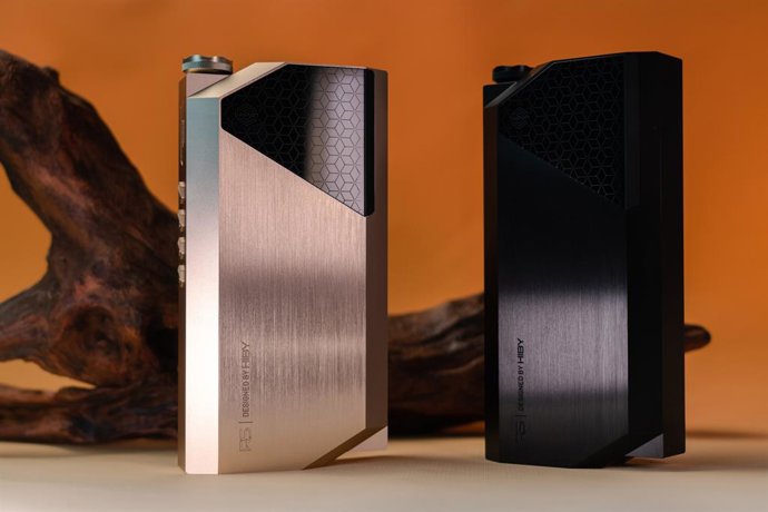 HiBy RS8 II products showcase