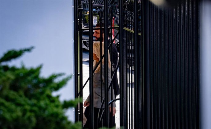 El presidente de transición de Siria, Ahmed al Shara, llega a la Casa Blanca