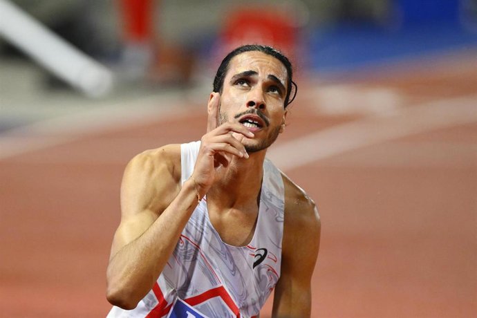 Archivo - Mohamed Katir durante una competición