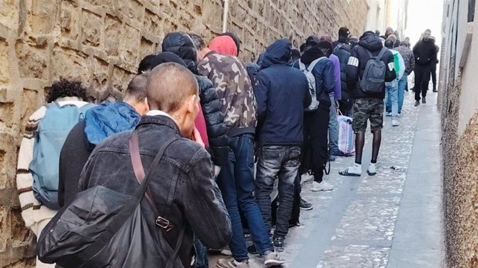 Colas en Santa Clara