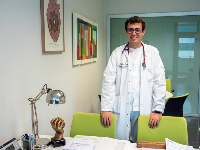Archivo - El cardiólogo del Hospital de Son Espases Xavier Rosselló.