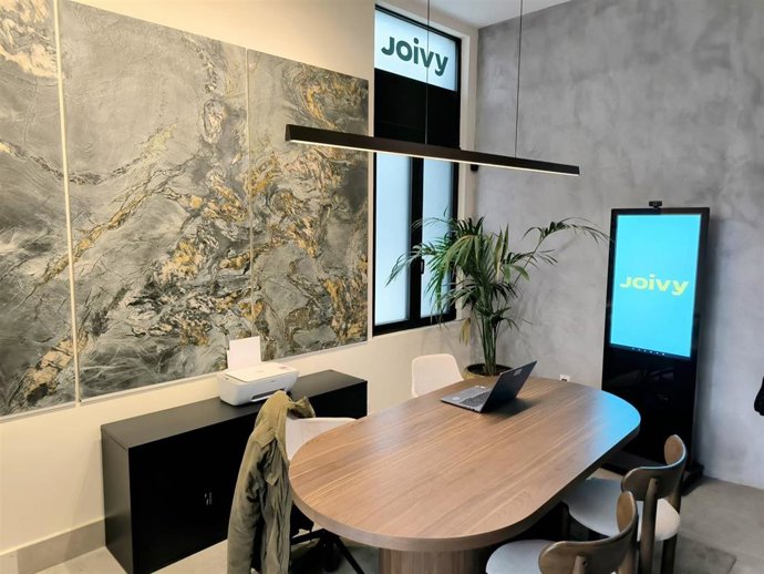 Joivy, Pacífico Suites