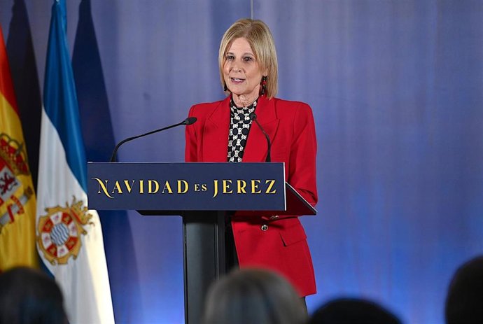 La alcaldesa de Jerez, María José García-Pelayo, presentando la programación de Navidad.
