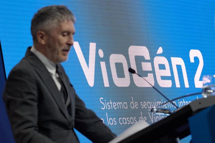 Archivo - El ministro del Interior, Fernando Grande-Marlaska, presentan el nuevo modelo de respuesta policial a la violencia de género. 