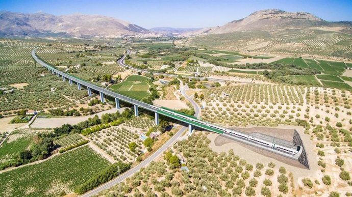 Viaducto de Salar LAV Antequera-Granada