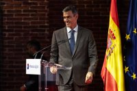 Sánchez "exige" a grandes tecnológicas que protejan a los niños en el entorno digital para que no sea el "salvaje oeste"