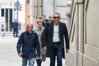 El periodista al que presuntamente el fiscal general filtró el correo del novio de Ayuso lo niega: "No"