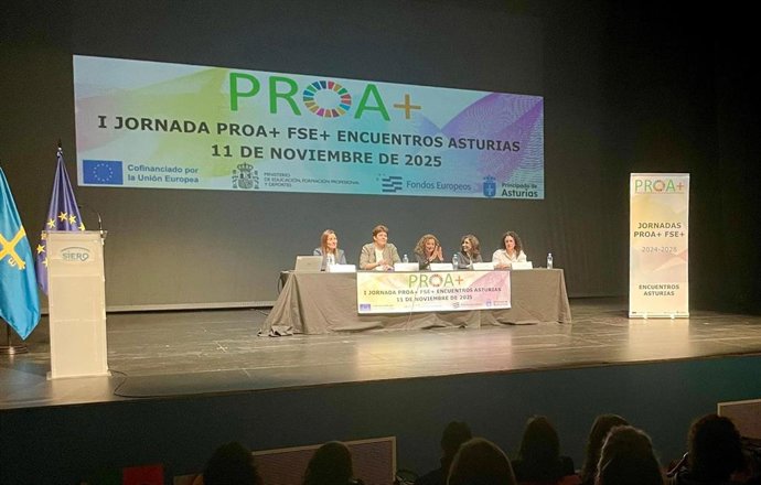 La consejera de Educación, Eva Ledo, participa en las jornadas Proa+ en Lugones