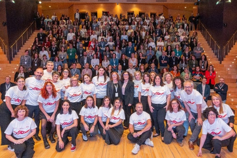 Asistentes al Congreso Nacional del Plan de Empleo en Zaragoza, encuentro de Cruz Roja