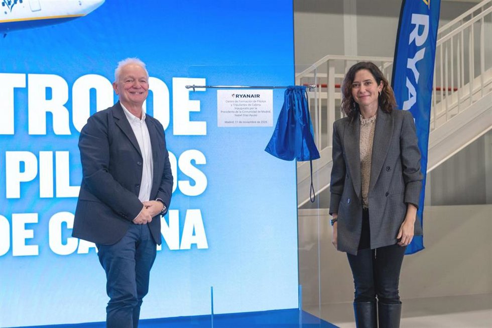 Ryanair invierte 130 millones en un centro de formación de tripulaciones en Madrid