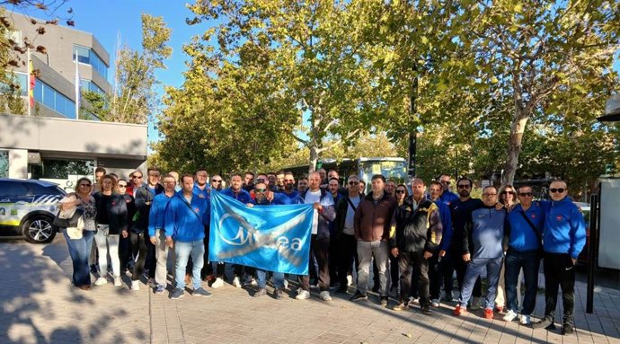 Trabajadores de Steelgran