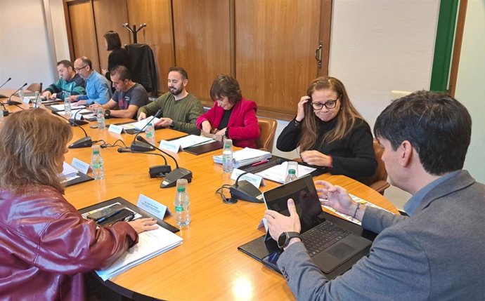 Reunión de la junta rectora en el Iarpl