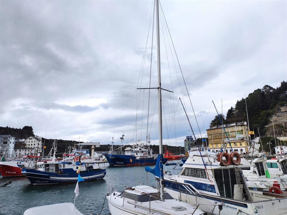 Archivo - Puerto de Luarca