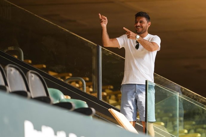 Archivo - Joaquin Sanchez, former player of Real Betis, is seen during training session of Real Betis at La Cartuja Stadium on August 21, 2025, in Sevilla, Spain.