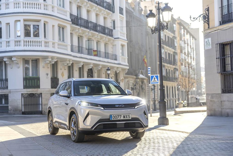 Archivo - BYD podría vender hasta 1,6 millones de vehículos en sus mercados extranjeros en 2026, según Citi.
