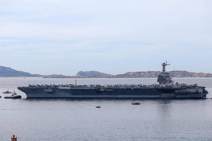 Archivo - Arquivo - 4 de agosto de 2025, Marselha, França: Vista do porta-aviões USS Gerald R. Ford chegando ao Porto de Marselha. O maior porta-aviões com propulsão nuclear do mundo, o USS Gerald R. Ford, chega ao Porto de Marselha, na França, para um vo