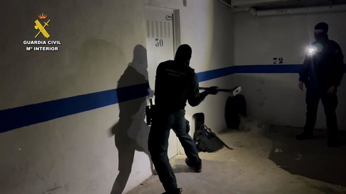 Operació de la Guàrdia Civil contra els 'narco-okupes'