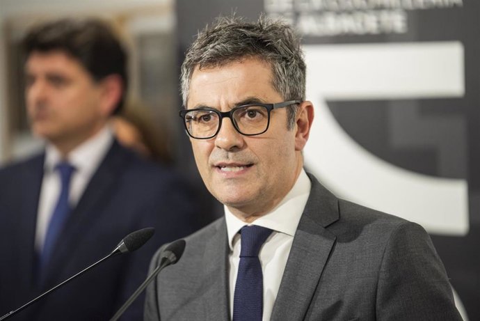 El ministro de la Presidencia, Justicia y Relaciones con las Cortes, Félix Bolaños, interviene durante la inauguración del XXI Congreso de Foro Judicial Independiente, a 5 de noviembre de 2025, en Albacete, Castilla-La Mancha (España).