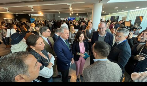 Es Andalucía - Sevilla