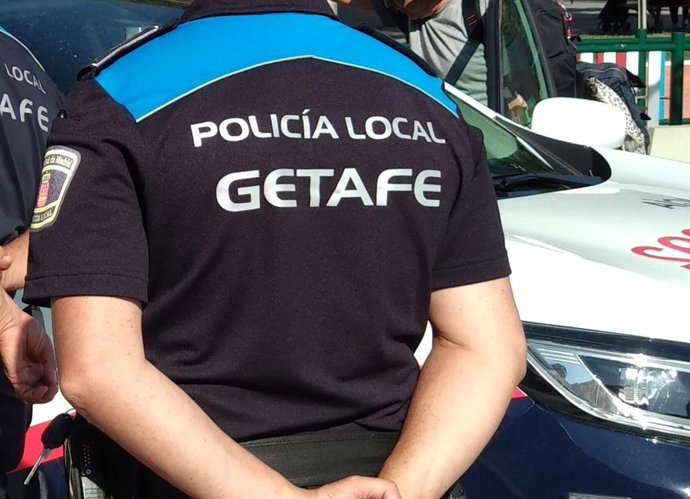 Archivo - Agente de Policía local de Getafe.