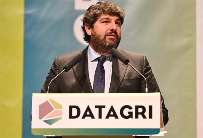El presidente de la Comunidad, Fernando López Miras, inaugura el octavo Foro Datagri para el impulso de la transformación digital en el sector agroalimentario