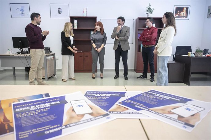 Visita a la Central de Atención Social