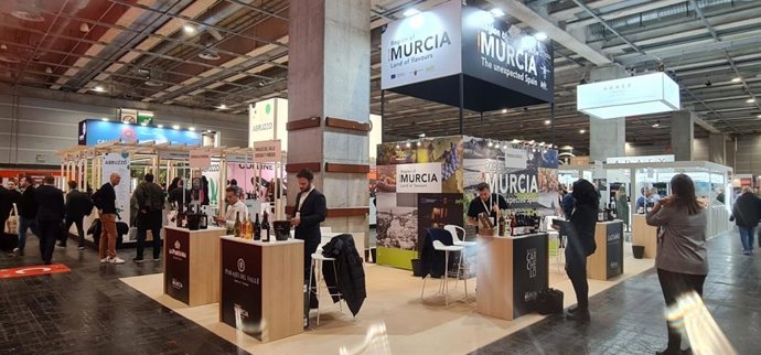 Estand de la Región de Murcia en  la Feria de Vino de París