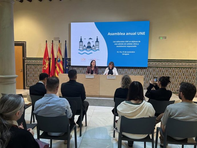 Presentación de la Asamblea de la Unión de Editoriales Universitarias Españolas .