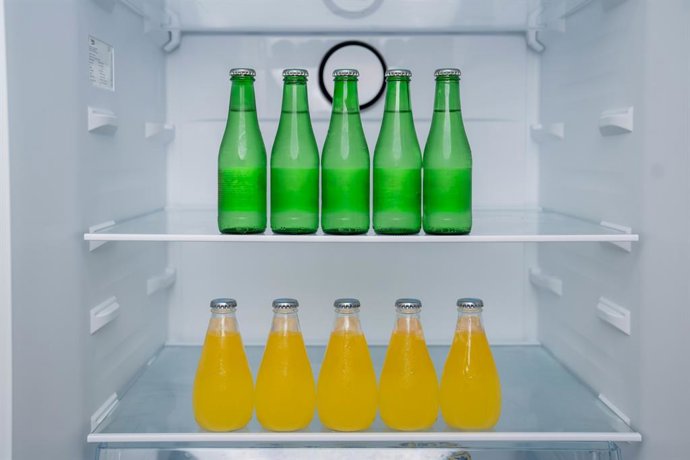 Para qué sirve poner un corcho en la nevera y por qué se recomienda