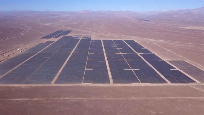 Acciona Energía instalará una batería de un GWh de capacidad en el desierto de Atacama.