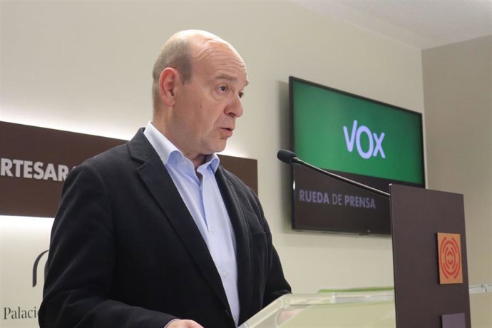 El portavoz adjunto de Vox en las Cortes de Aragón, Santiago Morón.