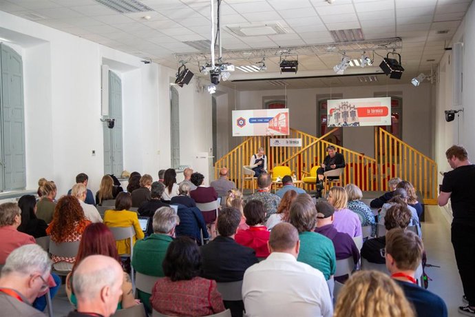 Pacesetters Summit es un espacio vivo de producción, diagnóstico cultural, experimentación artística y planificación estratégica. Se realizan consultas interdisciplinares, diálogos, producciones experimentales y ejercicios colaborativos.