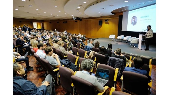 La consellera durant la inauguració