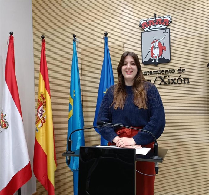 Archivo - La portavoz del Grupo Municipal de Podemos en el Ayuntamiento de Gijón, Olaya Suárez.