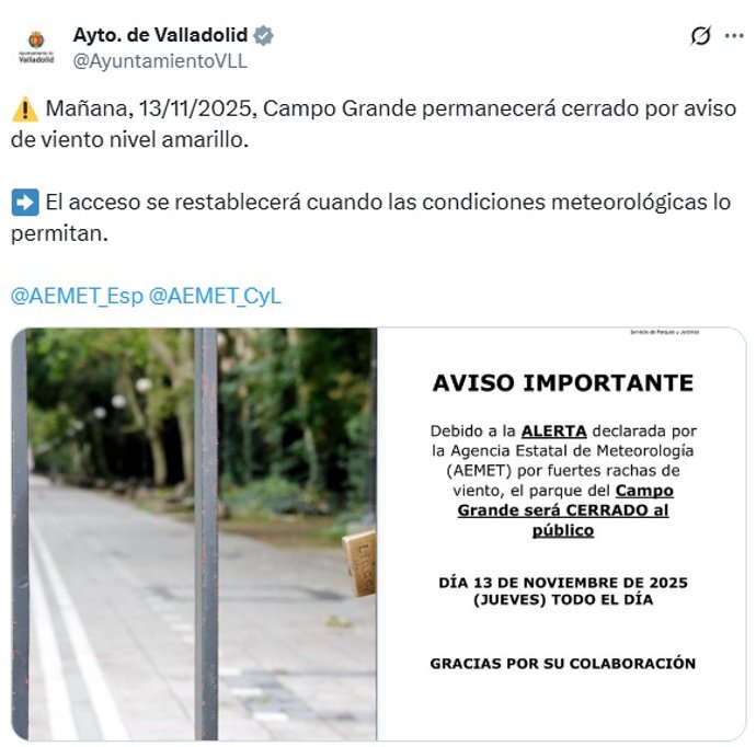 Aviso de cierre del Campo Grande de Valladolid por fuertes rachas de viento.