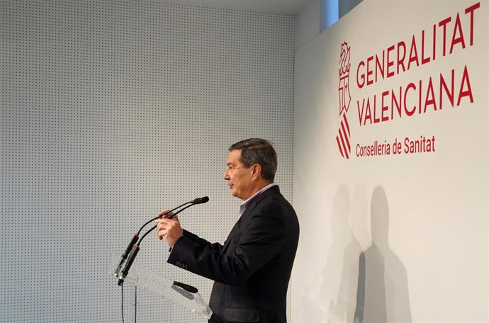 Archivo - El conseller de Sanidad, Marciano Gómez, en una imagen de archivo