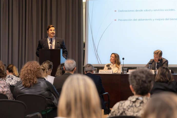 El delegado de Barrios y Colectivos de Atención Preferente, José Luis García, en el X Congreso Internacional Dependencia y Calidad de Vida de la Fundación Efén y Vida en Barcelona.