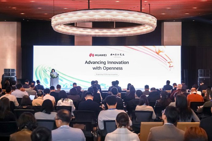 Huawei held its sixth Innovation and Intellectual Property (IP) Forum in Beijing