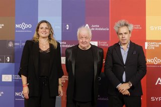Jim Sheridan recibe el Giraldillo de Honor del 22 Festival de Cine Europeo de Sevilla