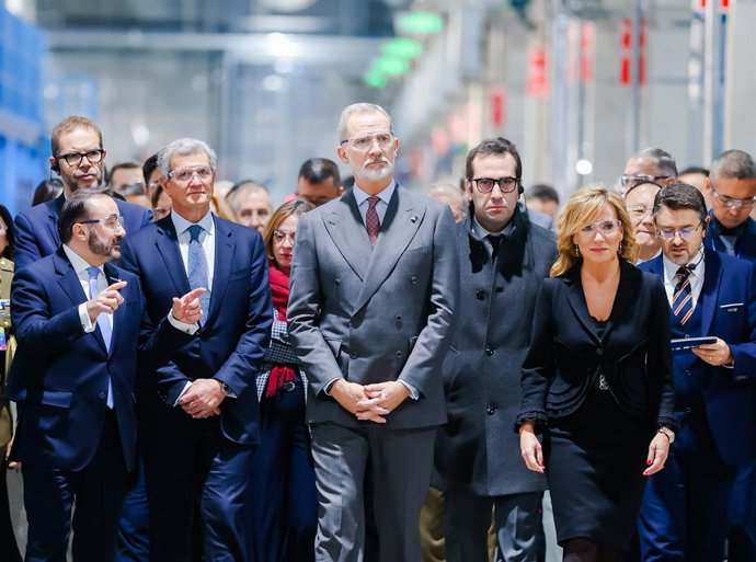El Rey Felipe VI visita una de las instalaciones de Gestamp en Pekín (China), en el marco de la visita de Estado a este país que se celebra esta semana