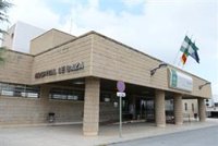 Hospitalizados dos octogenarios tras el incendio de una vivienda en Caniles (Granada)