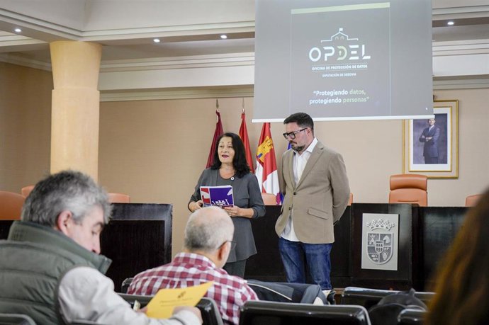 Sesión Anual de la Oficina de Protección de Datos para las Entidades Locales (Opdel) de la provincia de Segovia.