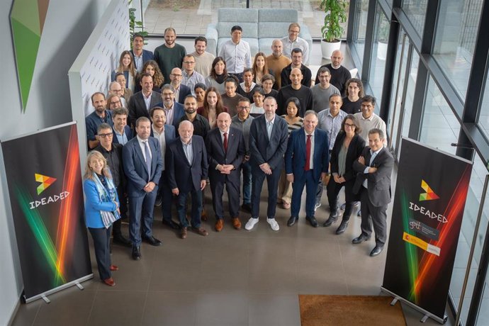 El equipo de Ideaded.